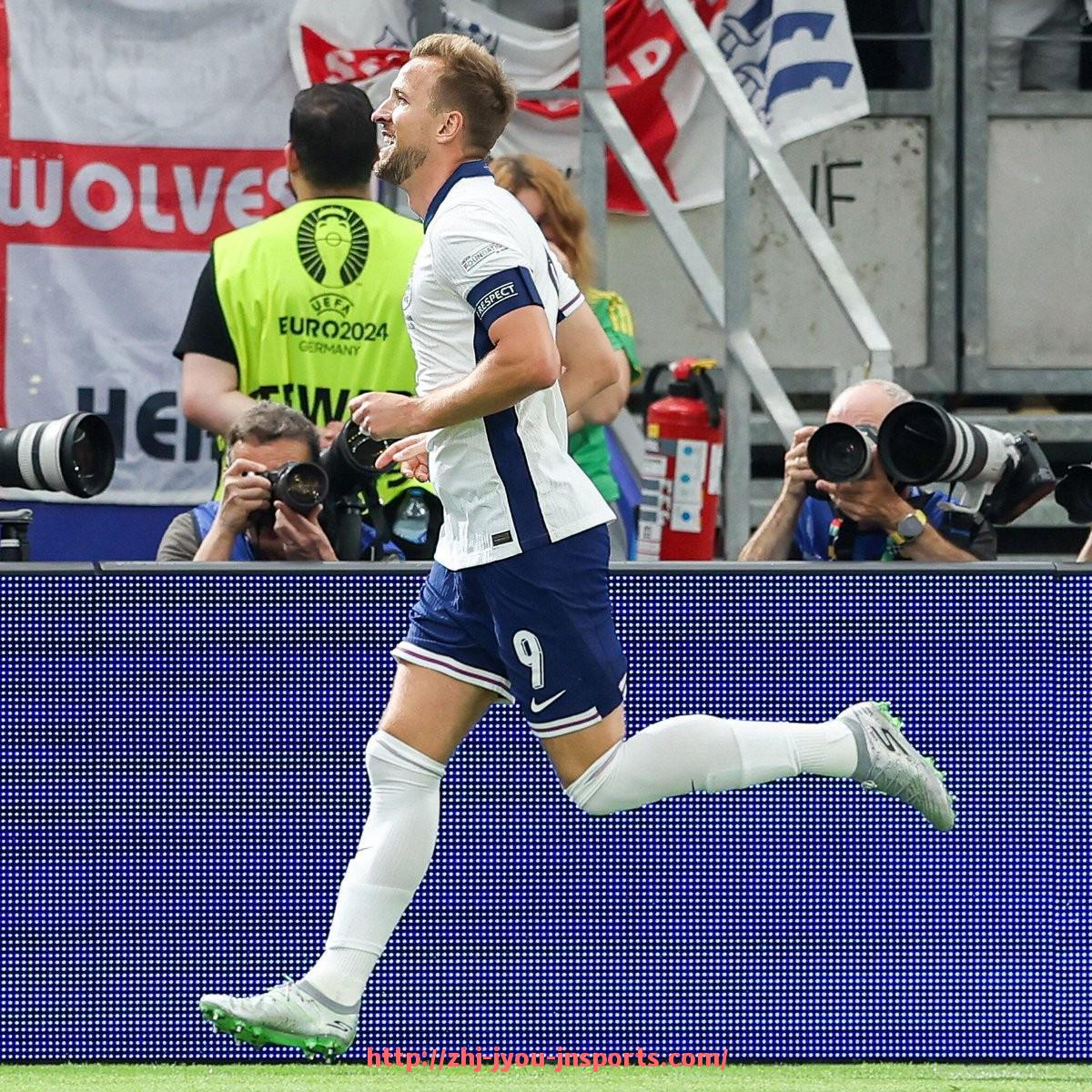 jiuyou九游娱乐-世俱杯比赛观众行为规范管理制度与执行细节解读